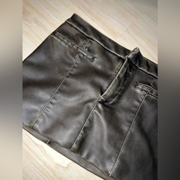 NWT Zara Faux Leather Mini Skirt - Picture 5 of 6